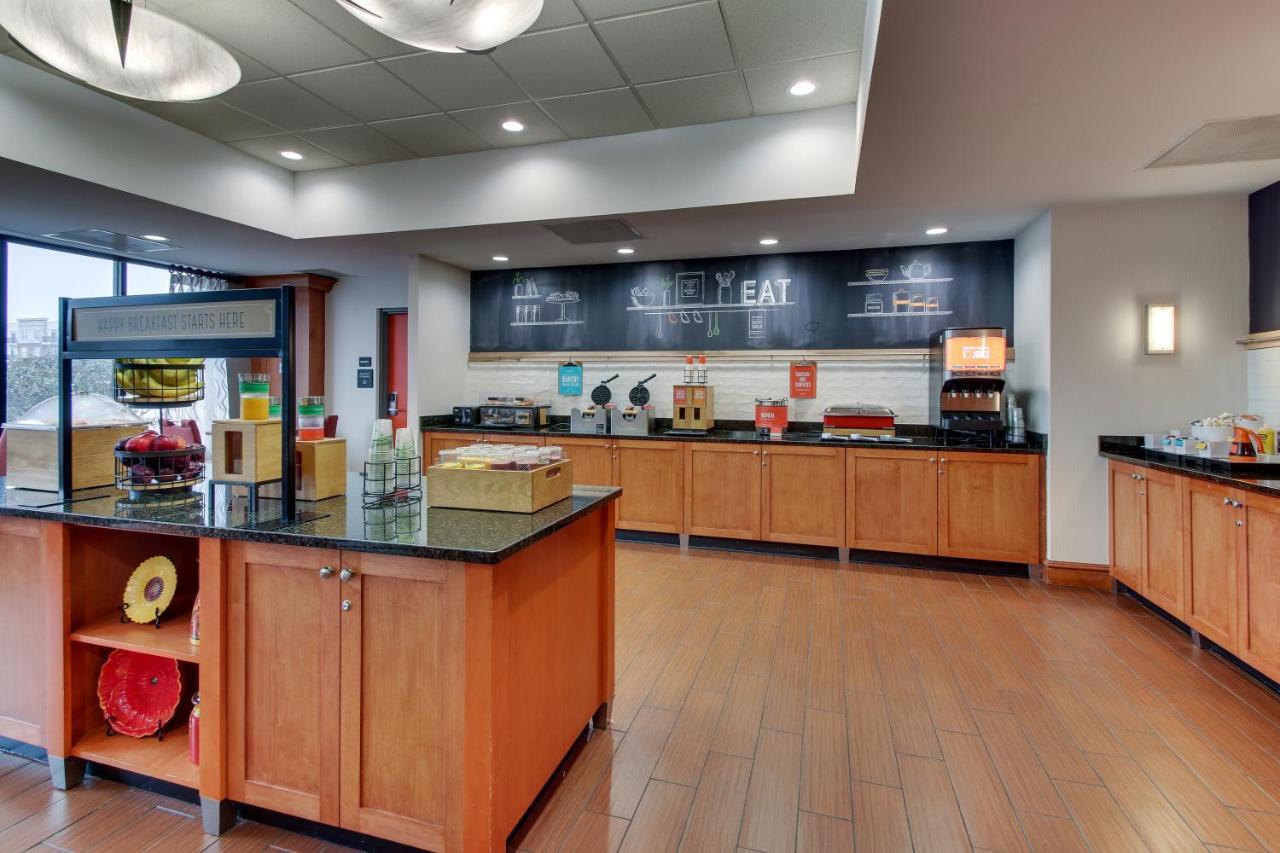 Hampton Inn Indianapolis/Carmel Esterno foto